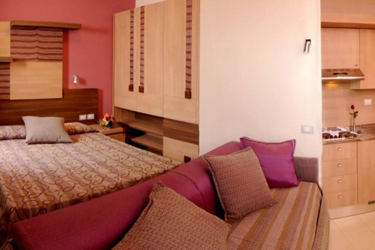 Serena Majestic Hotel Residence Montesilvano Bagian luar foto