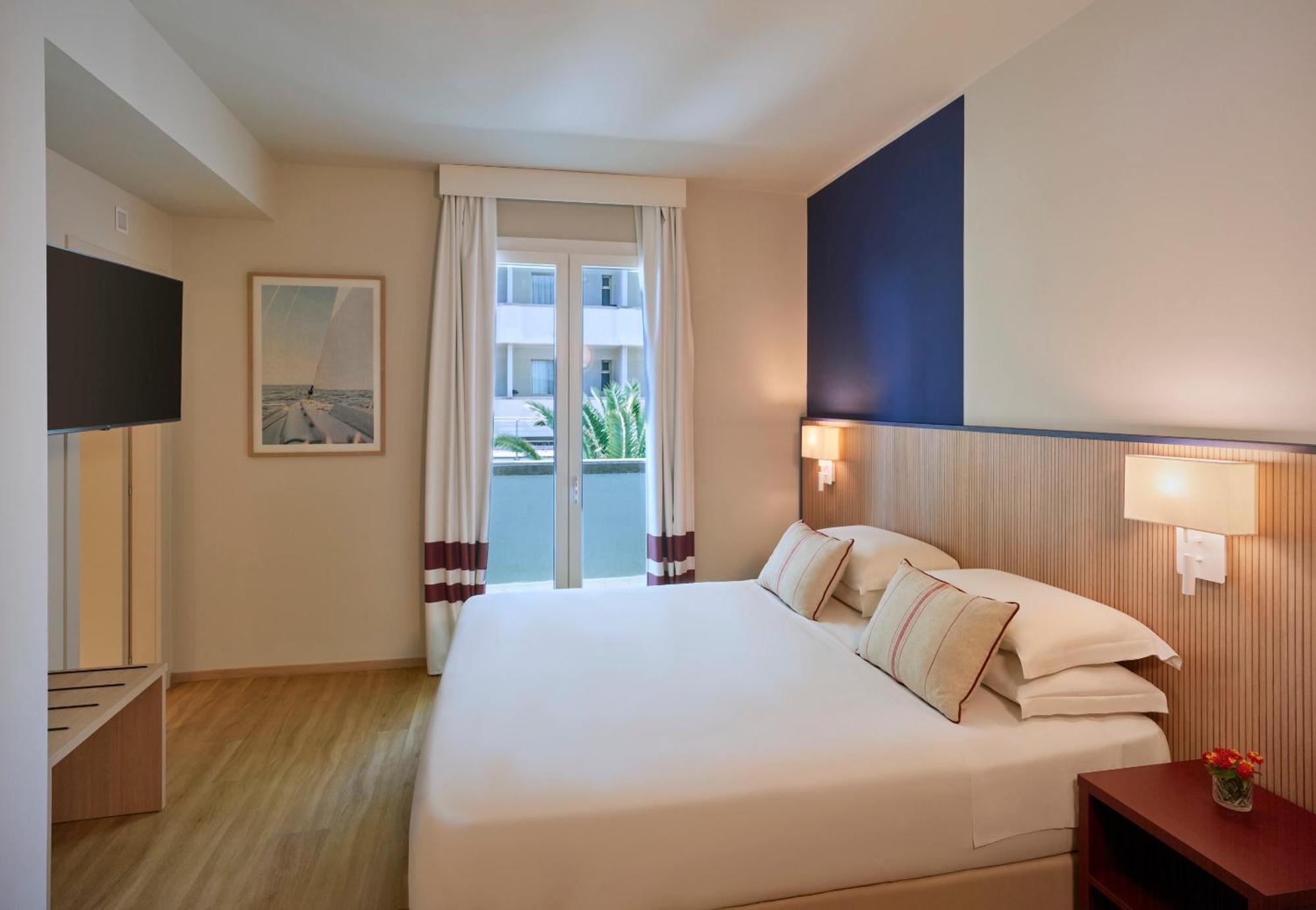 Serena Majestic Hotel Residence Montesilvano Ruang foto
