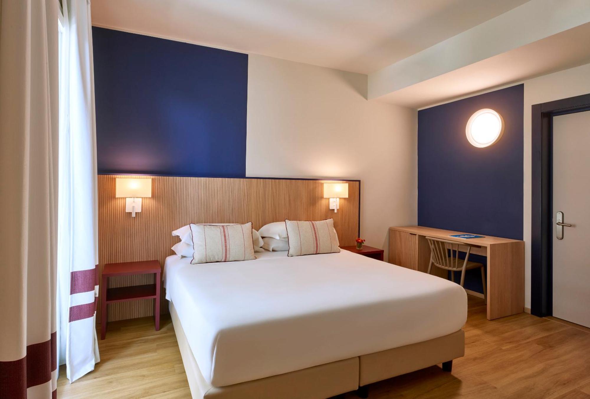 Serena Majestic Hotel Residence Montesilvano Ruang foto